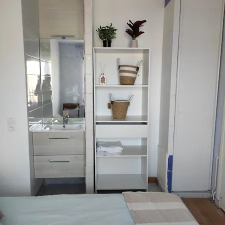 Dans Maison Paisible