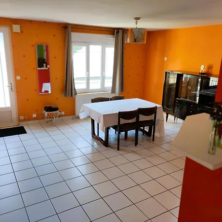 Vendégház Dans Maison Paisible